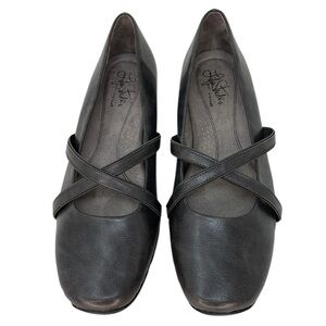 LIFE STRIDE Shoes Grey Faux Leather Devlin Mary Jane Size 10